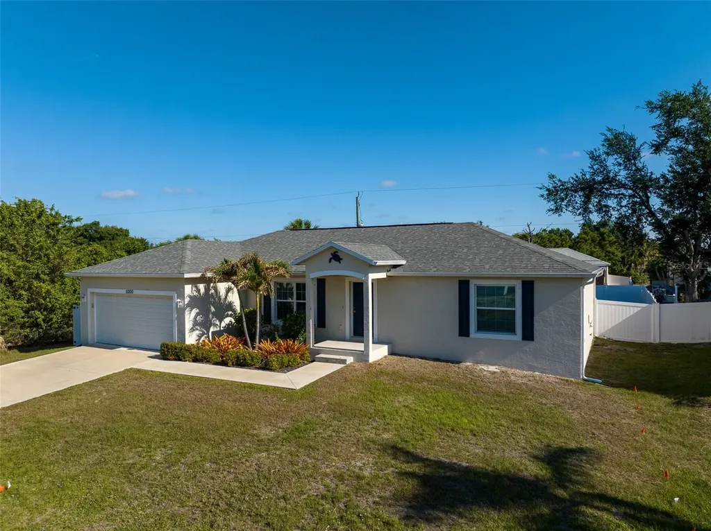 11200 Chalet Avenue Englewood FL 34224