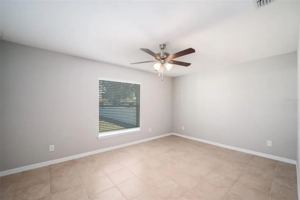 11200 Chalet Avenue Englewood FL 34224