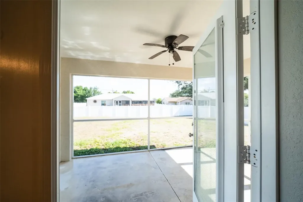 11200 Chalet Avenue Englewood FL 34224