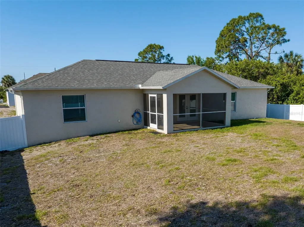11200 Chalet Avenue Englewood FL 34224