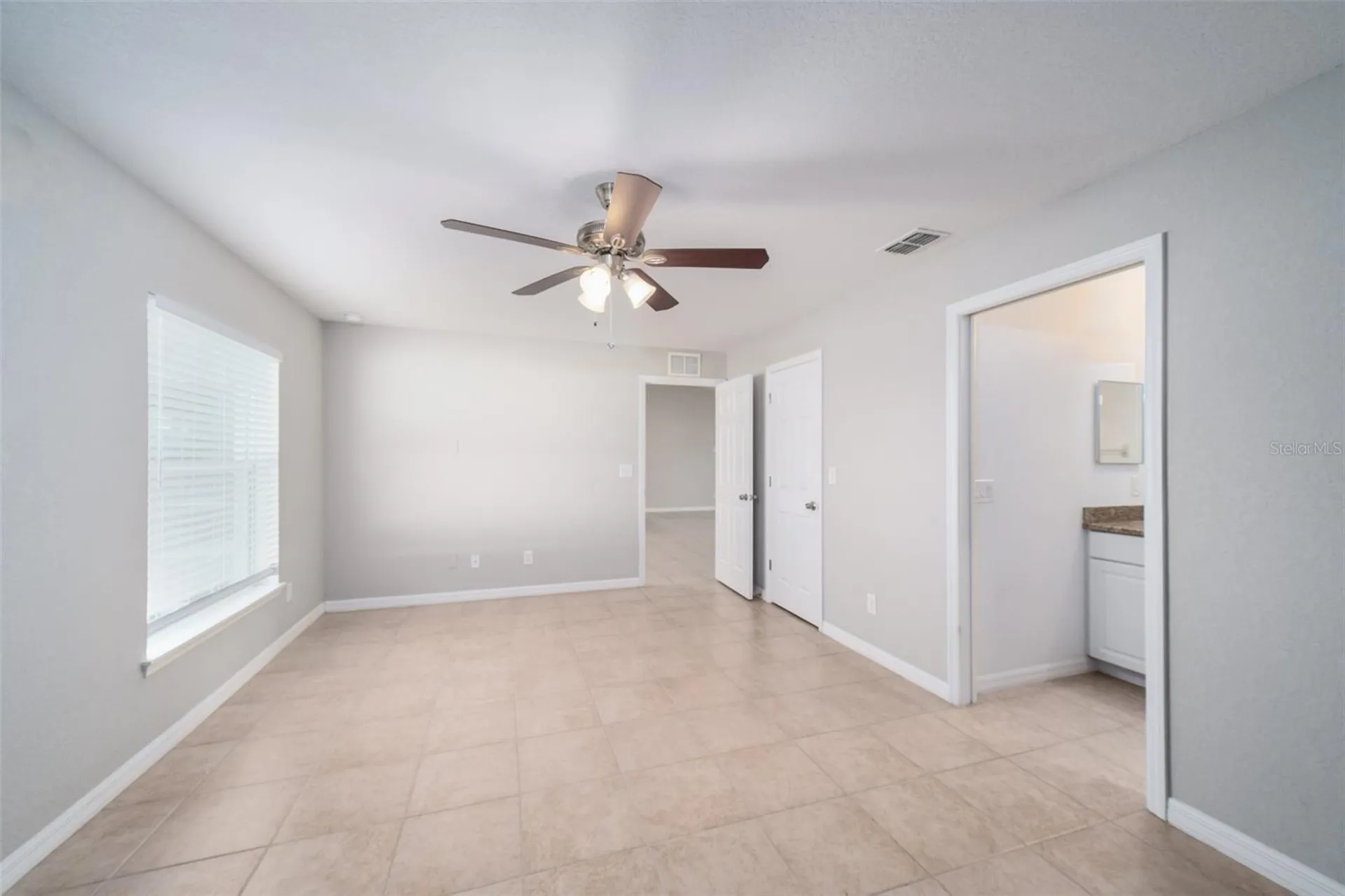 11200 Chalet Avenue Englewood FL 34224