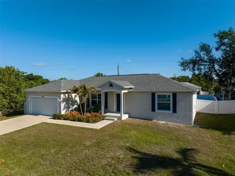 11200 Chalet Avenue Englewood FL 34224