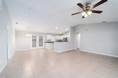11200 Chalet Avenue Englewood FL 34224