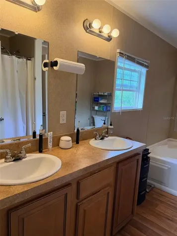10730 198th Terrace O'brien FL 32071