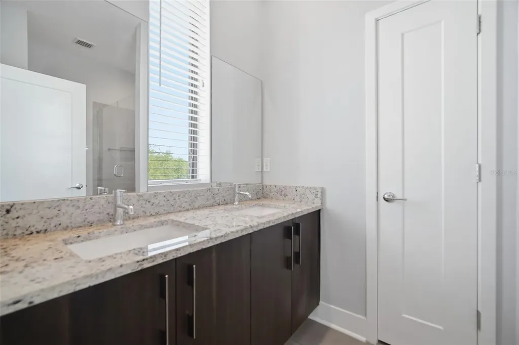 4810 W Mcelroy Avenue Tampa FL 33611