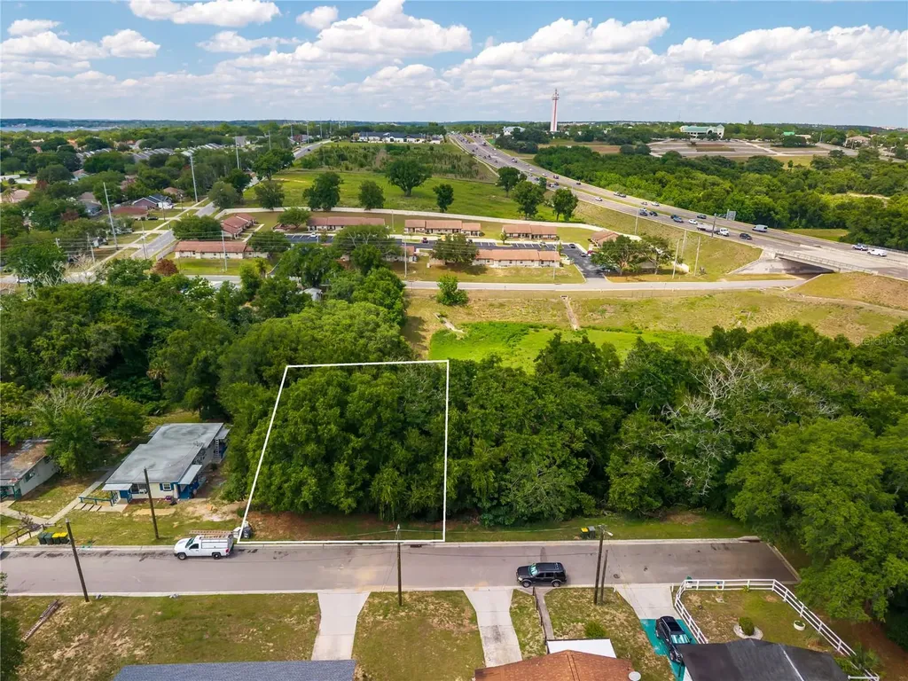 E Minneola Avenue Clermont FL 34711