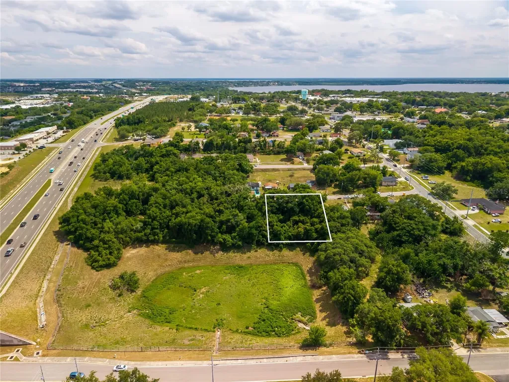 E Minneola Avenue Clermont FL 34711