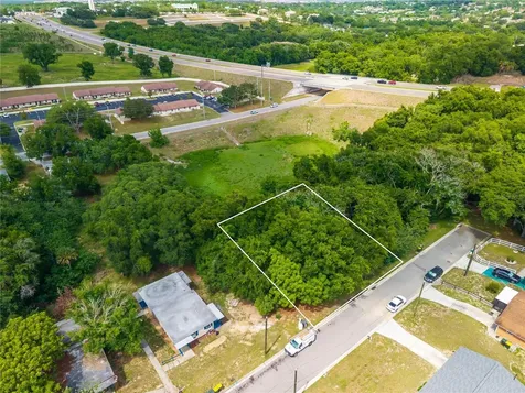E Minneola Avenue Clermont FL 34711