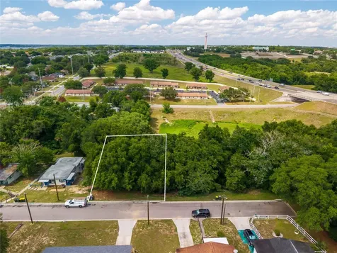 E Minneola Avenue Clermont FL 34711