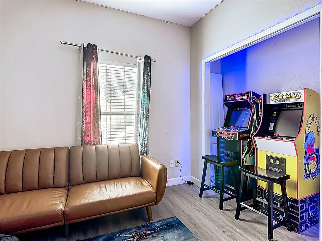 8951 California Palm Road Kissimmee FL 34747