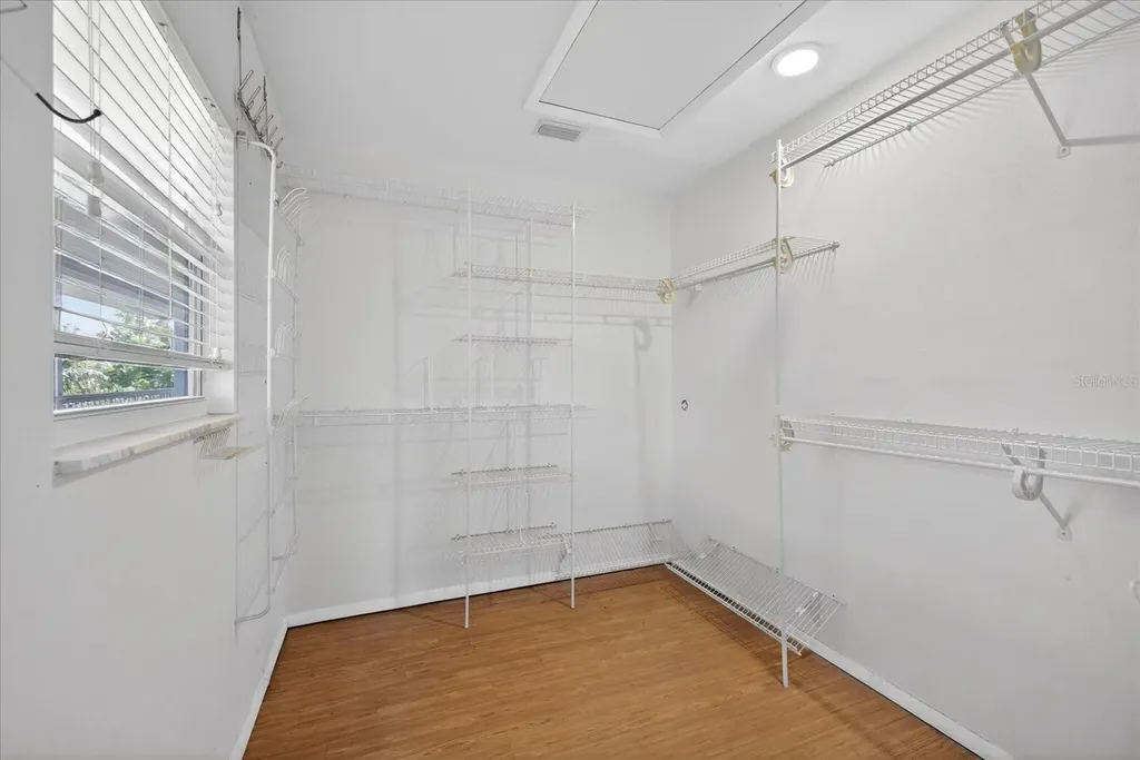 1005 Beaver Drive Tarpon Springs FL 34689