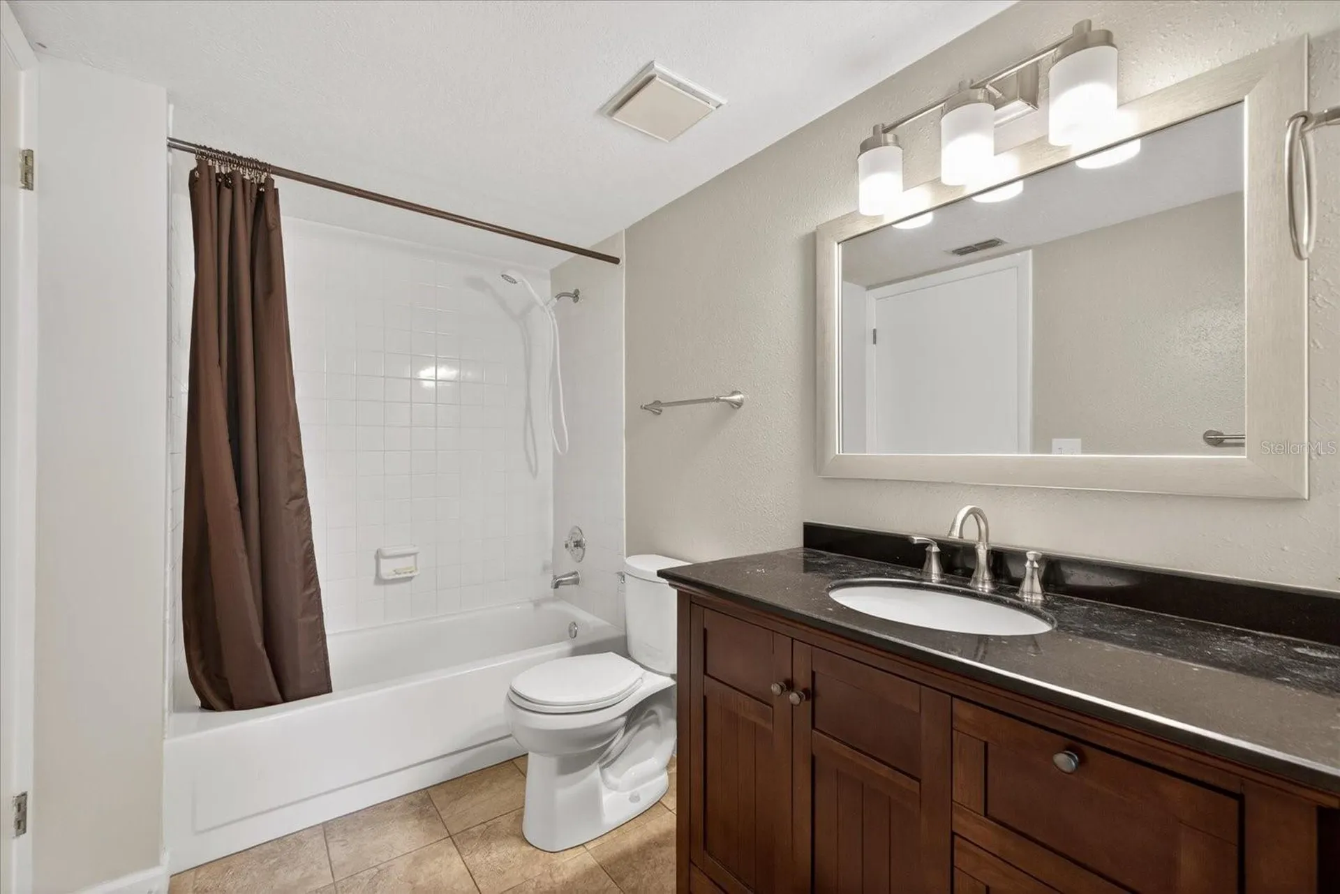 1005 Beaver Drive Tarpon Springs FL 34689