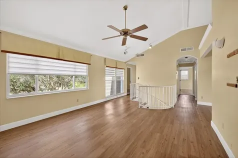 1005 Beaver Drive Tarpon Springs FL 34689