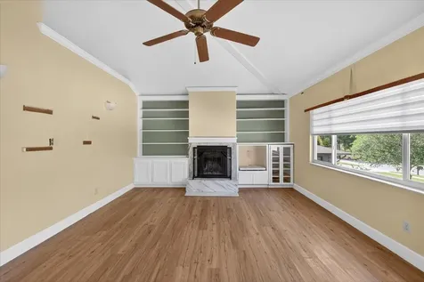 1005 Beaver Drive Tarpon Springs FL 34689