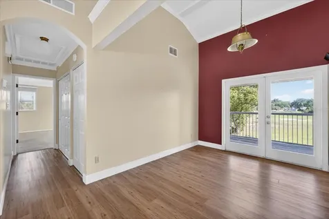 1005 Beaver Drive Tarpon Springs FL 34689