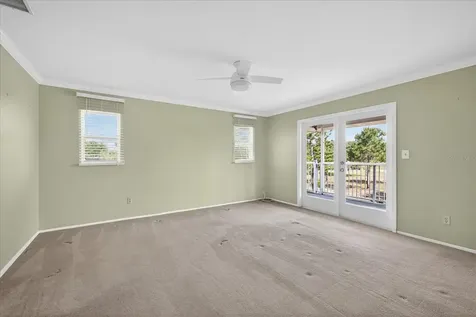 1005 Beaver Drive Tarpon Springs FL 34689