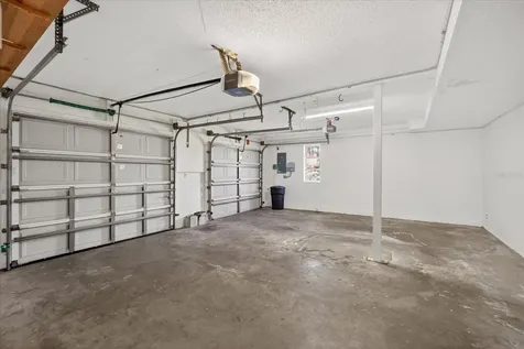 1005 Beaver Drive Tarpon Springs FL 34689