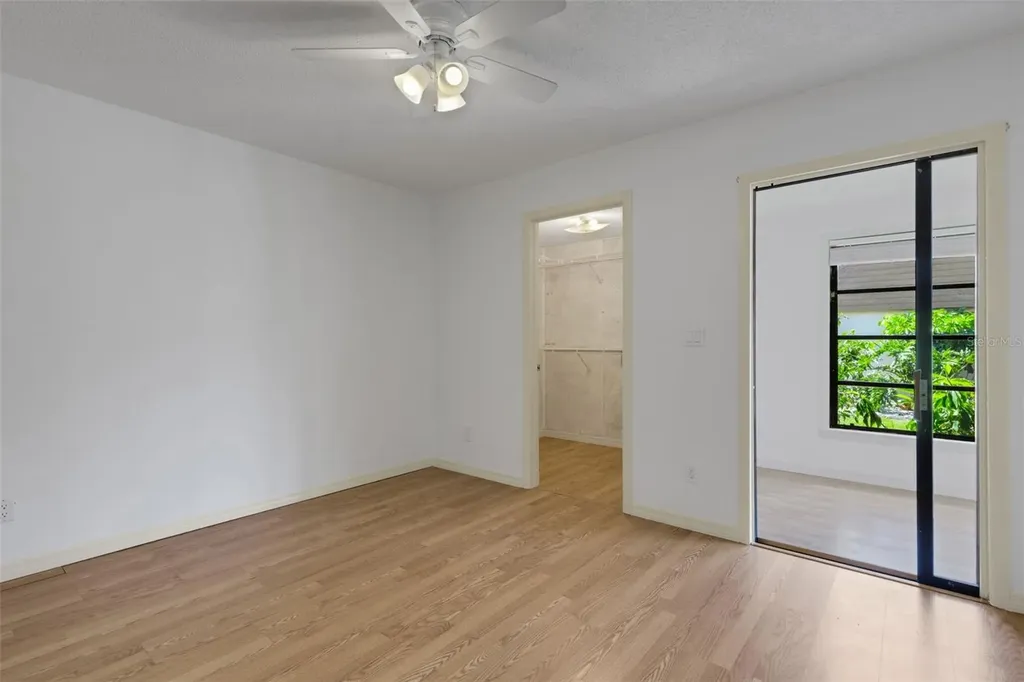 6392 Draw Lane Sarasota FL 34238