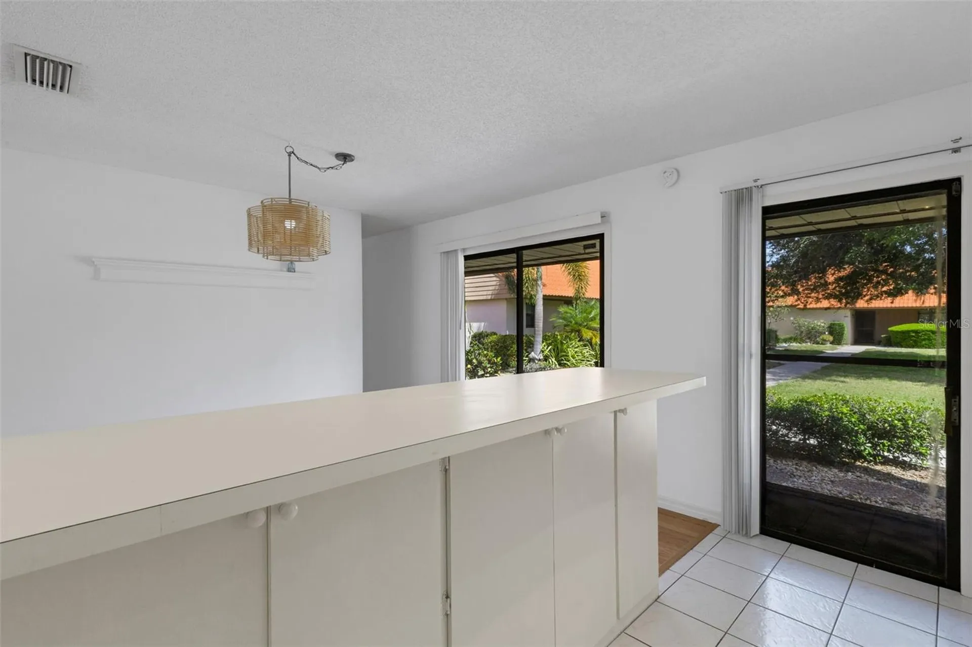 6392 Draw Lane Sarasota FL 34238