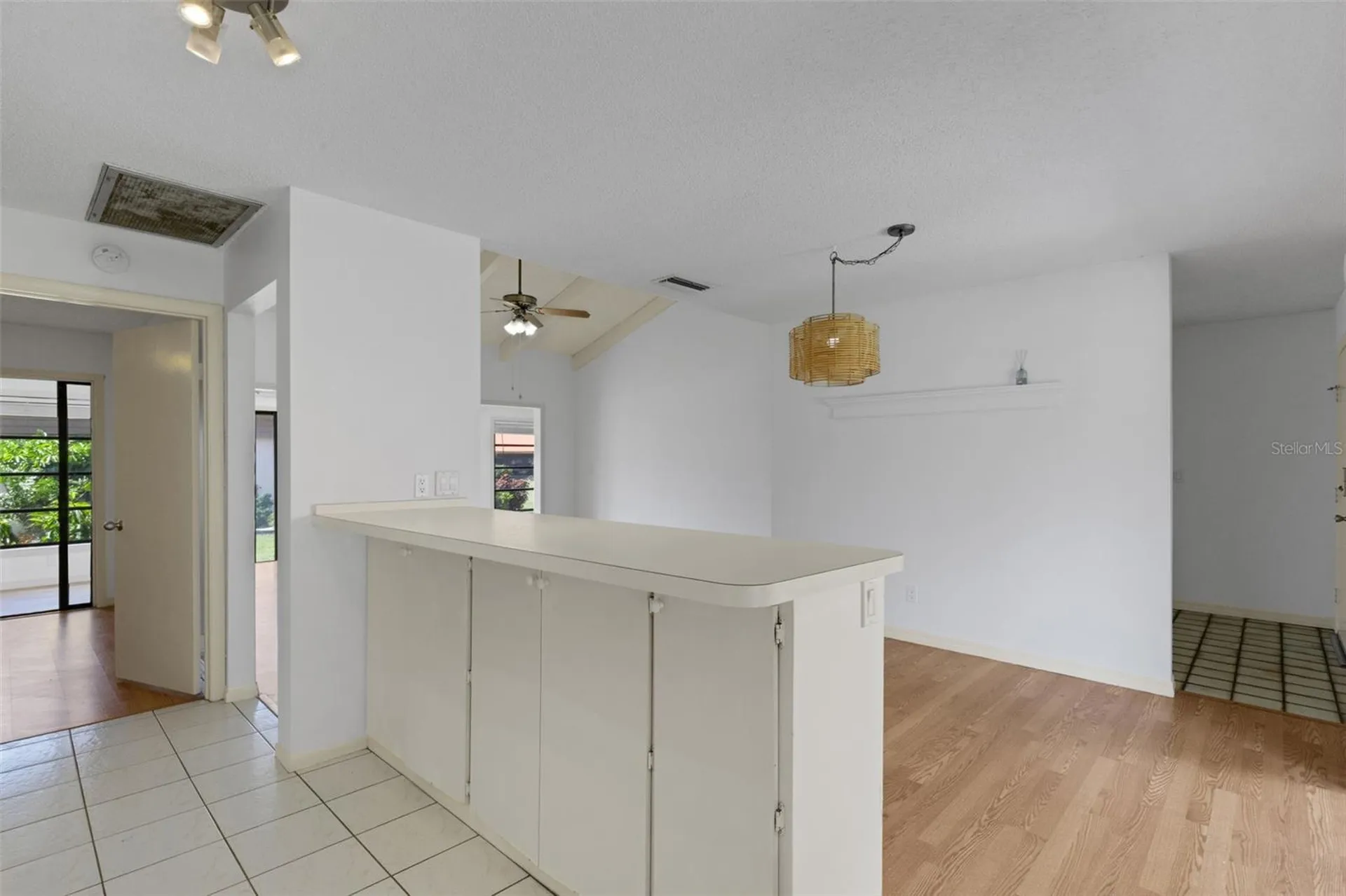 6392 Draw Lane Sarasota FL 34238