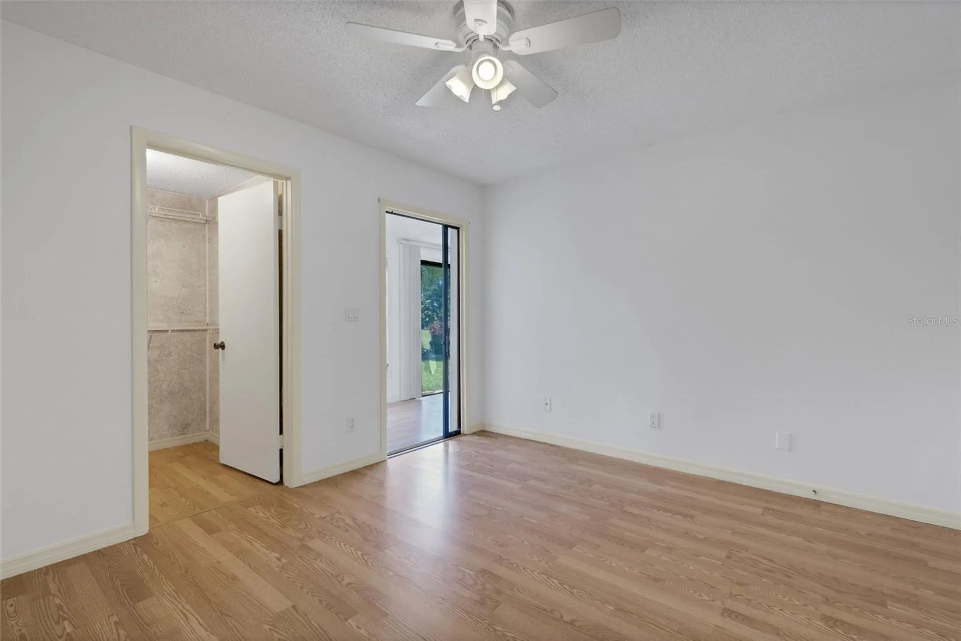 6392 Draw Lane Sarasota FL 34238