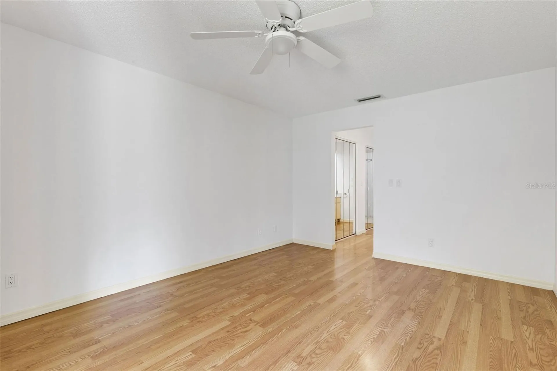 6392 Draw Lane Sarasota FL 34238