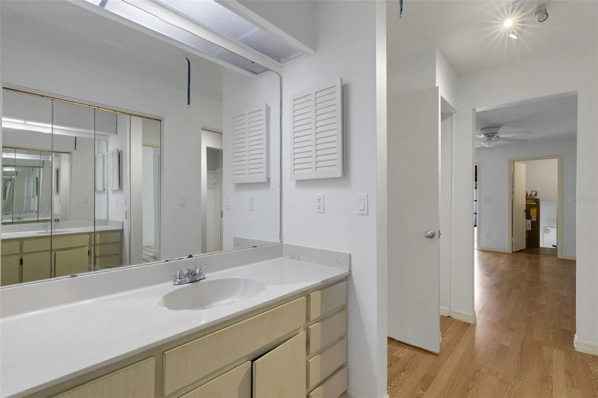 6392 Draw Lane Sarasota FL 34238