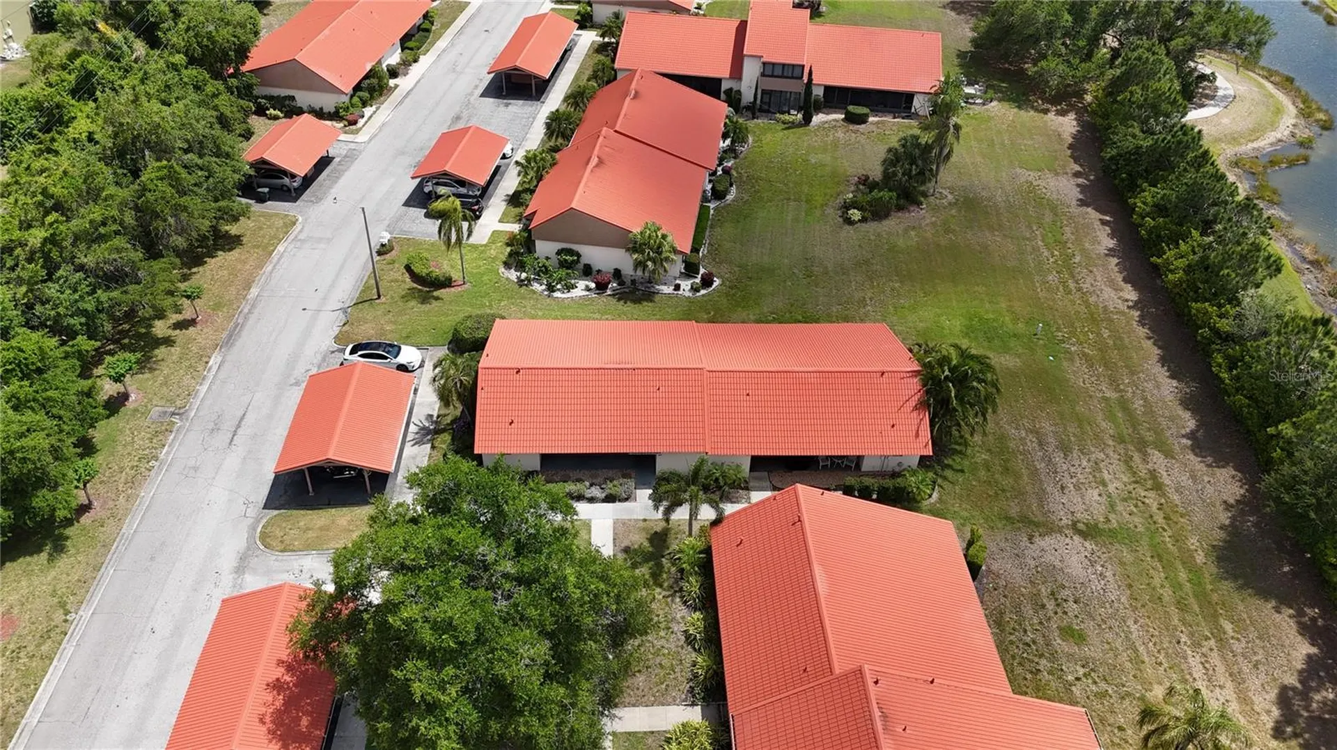 6392 Draw Lane Sarasota FL 34238