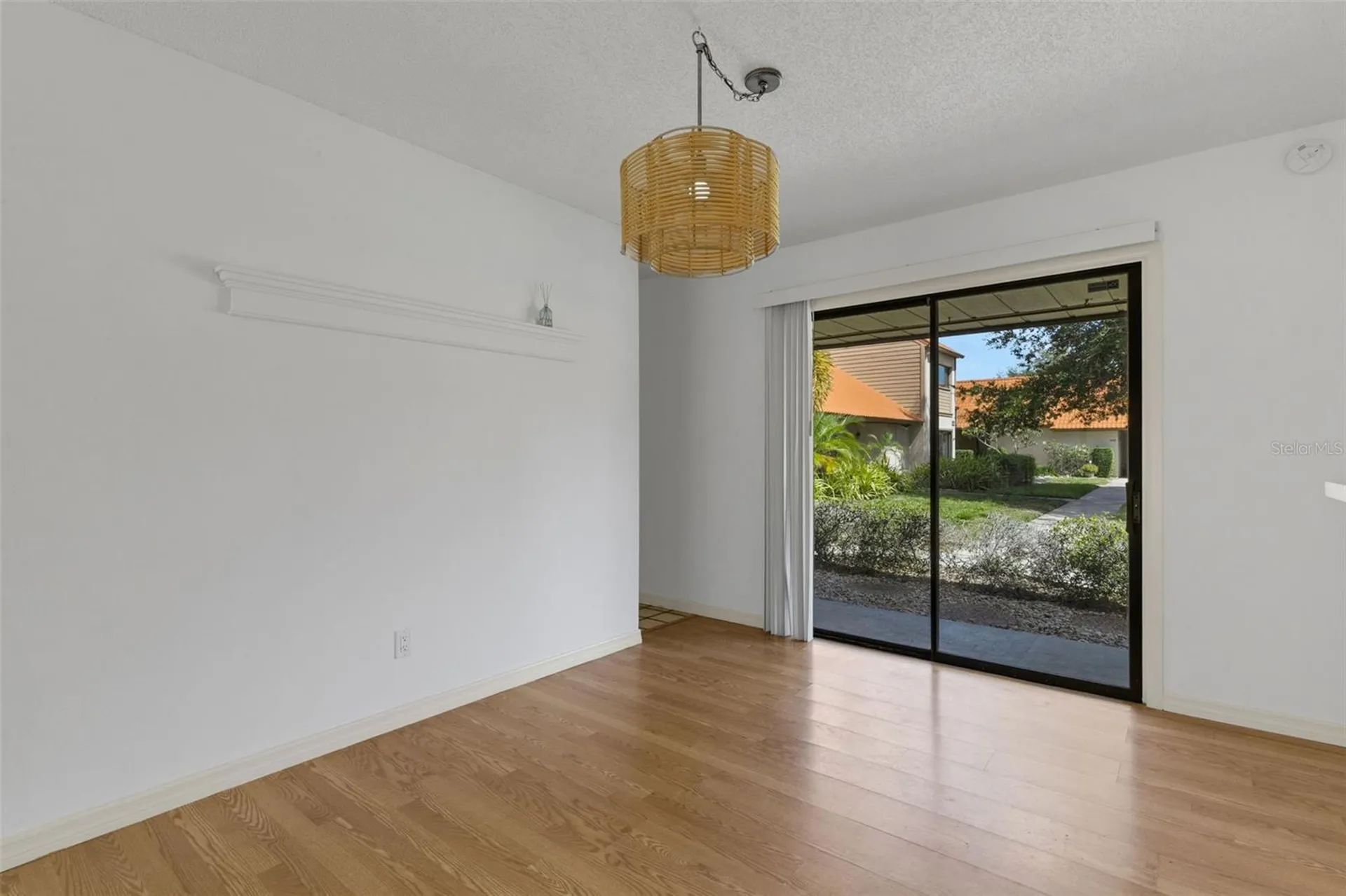 6392 Draw Lane Sarasota FL 34238