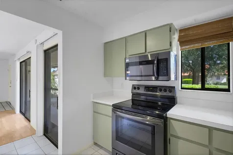 6392 Draw Lane Sarasota FL 34238