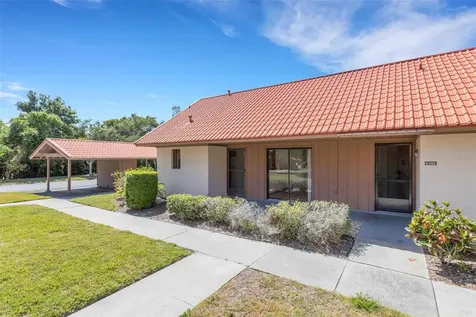6392 Draw Lane Sarasota FL 34238