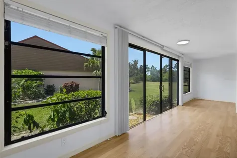 6392 Draw Lane Sarasota FL 34238