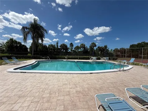 6392 Draw Lane Sarasota FL 34238