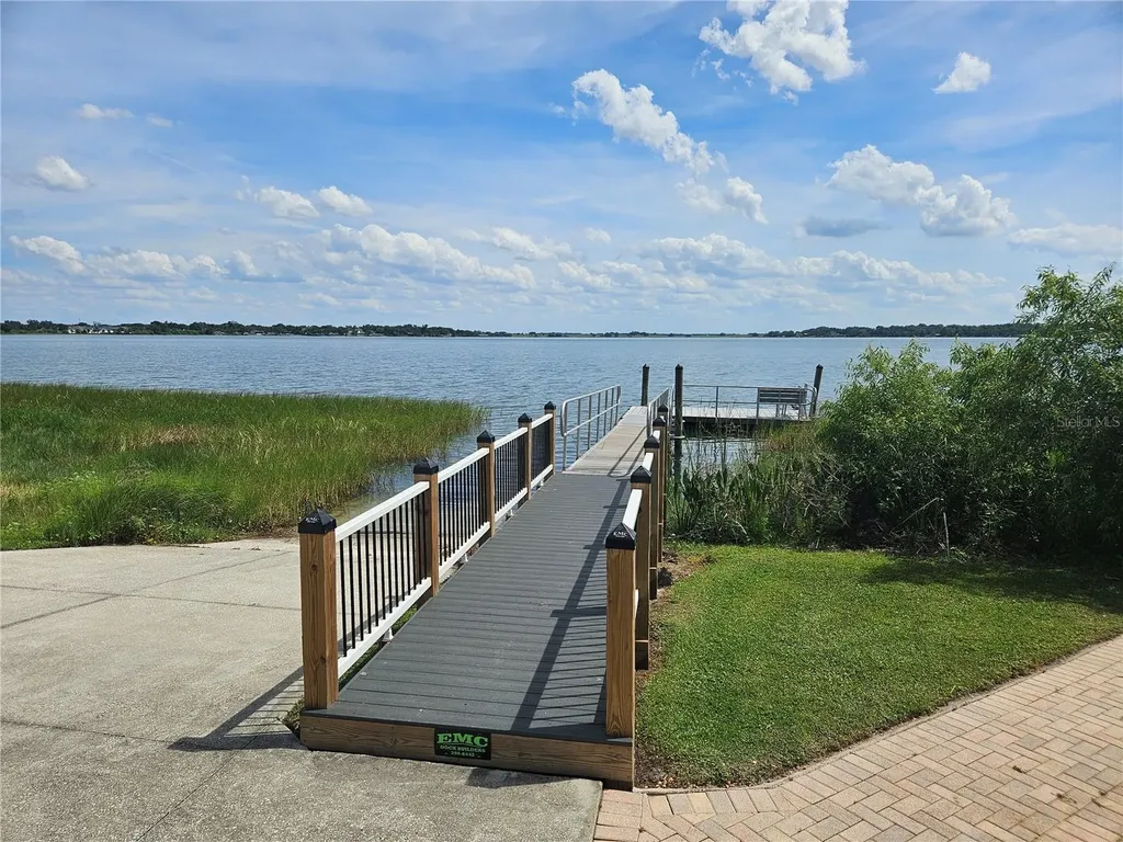 4222 Juliana Lake Drive Auburndale FL 33823