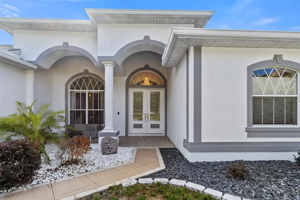 109 Douglas Street Homosassa FL 34446