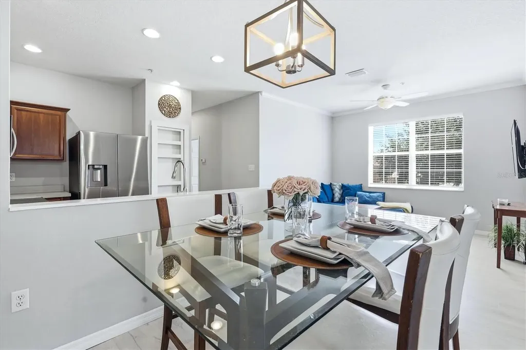 3825 Parkridge Circle Sarasota FL 34243