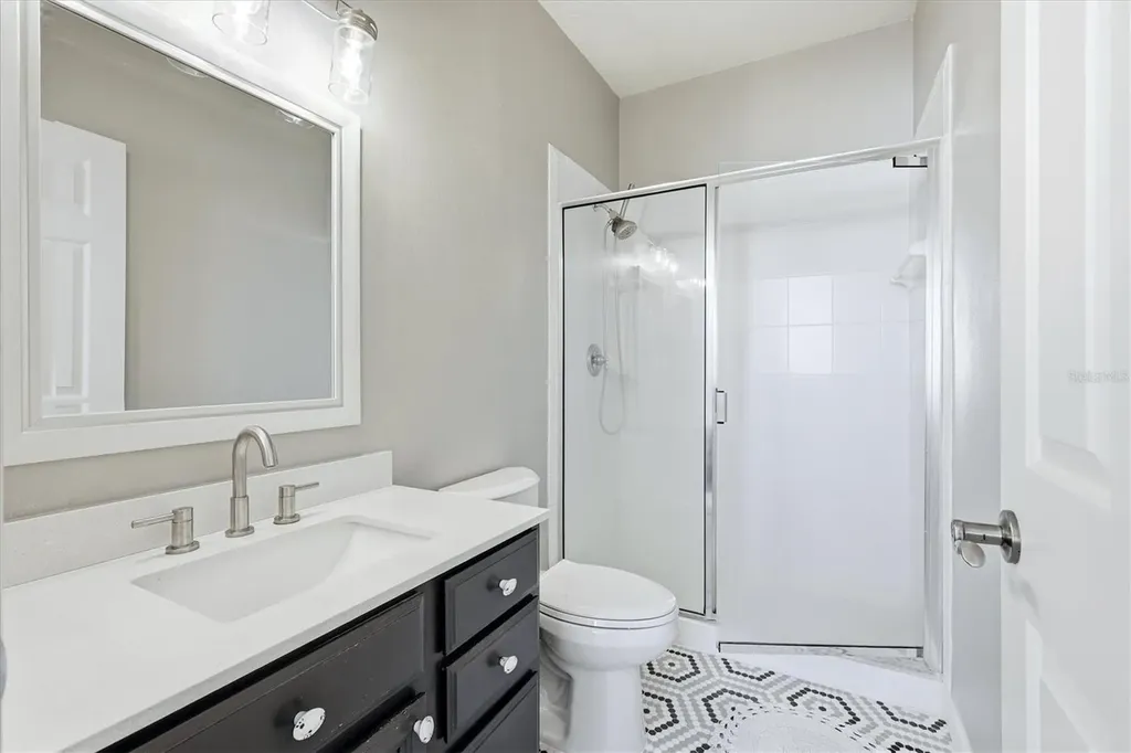 3825 Parkridge Circle Sarasota FL 34243