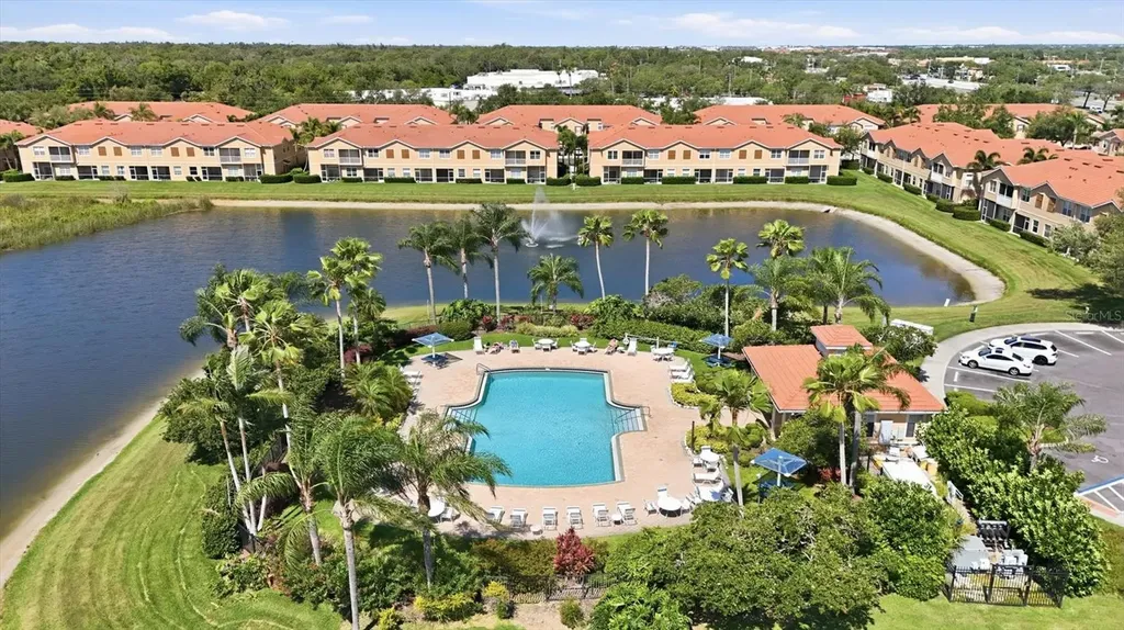 3825 Parkridge Circle Sarasota FL 34243