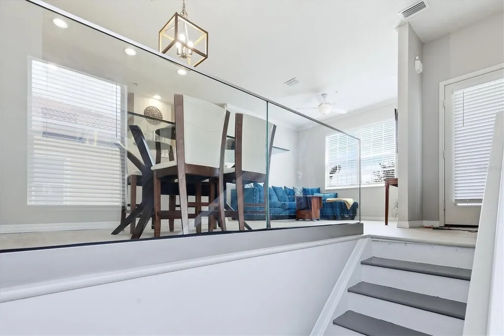 3825 Parkridge Circle Sarasota FL 34243