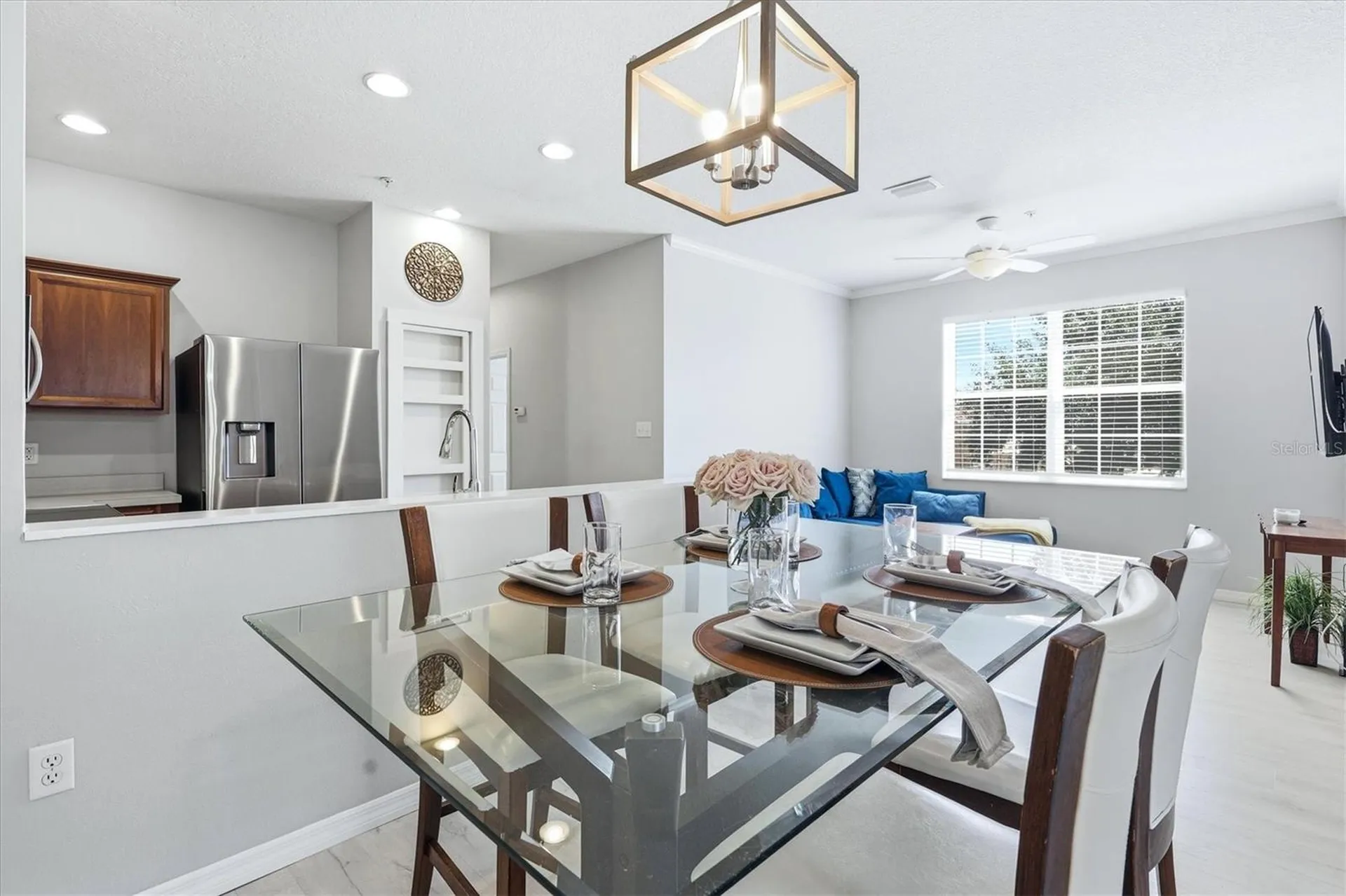 3825 Parkridge Circle Sarasota FL 34243