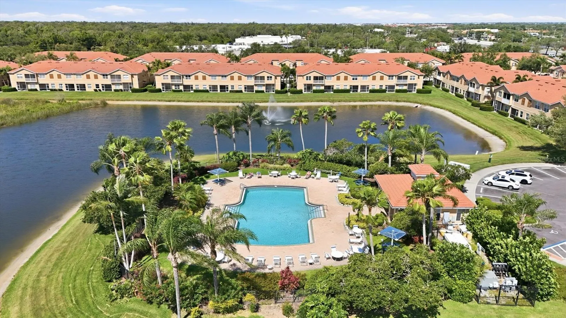 3825 Parkridge Circle Sarasota FL 34243