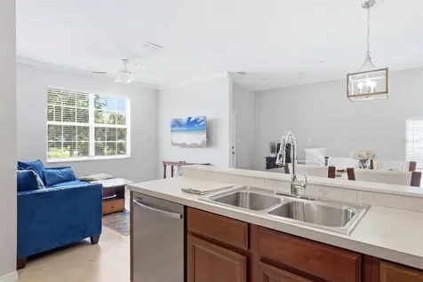 3825 Parkridge Circle Sarasota FL 34243