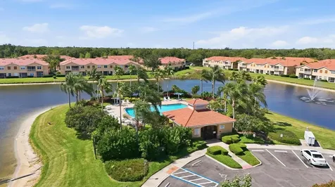 3825 Parkridge Circle Sarasota FL 34243