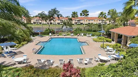 3825 Parkridge Circle Sarasota FL 34243