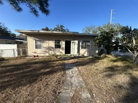 5219 6th Avenue N St Petersburg FL 33710