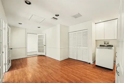 5865 Meadowpark Place Lithia FL 33547