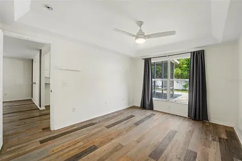 5865 Meadowpark Place Lithia FL 33547