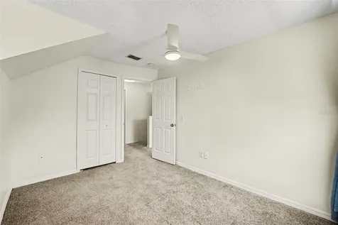 5865 Meadowpark Place Lithia FL 33547