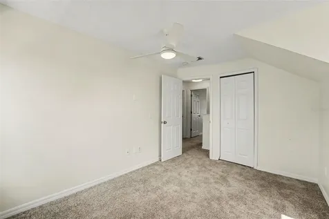 5865 Meadowpark Place Lithia FL 33547