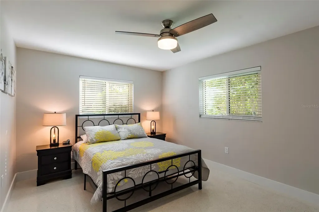 3005 Chase Circle Sarasota FL 34231
